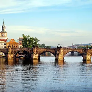 Ground Floor Prag